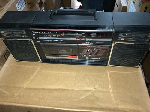 Sharp 320 vintage boombox - sharp, gf-320